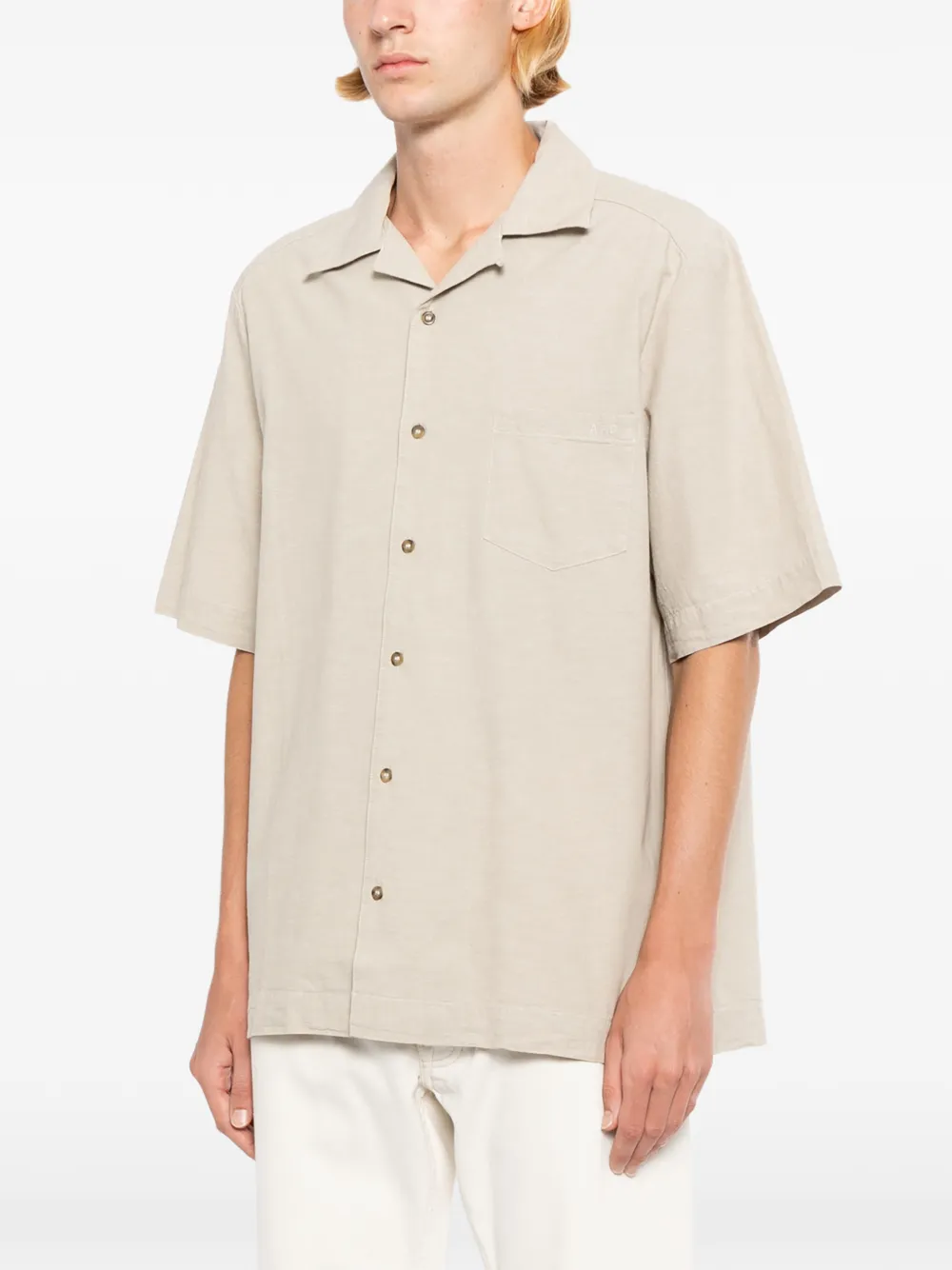 A.P.C. Overhemd met korte mouwen en bowlingkraag Beige