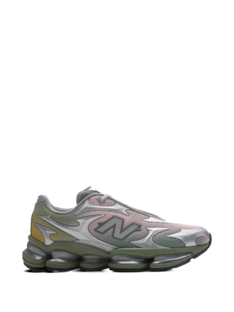 New Balance ABZORB 2000 metallic sneakers