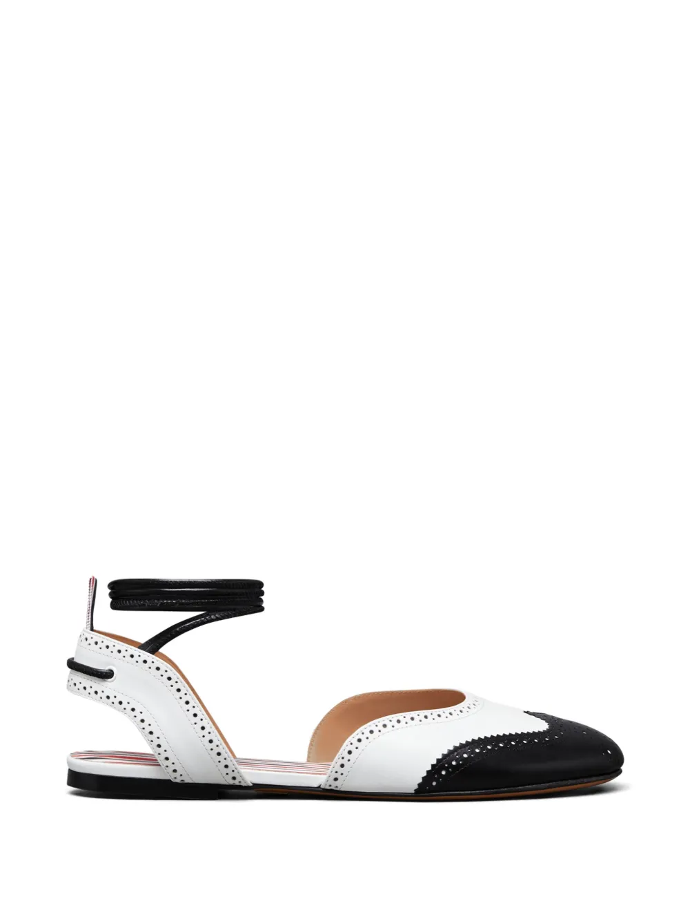Thom Browne wing-tip d'Orsay flat pumps Wit
