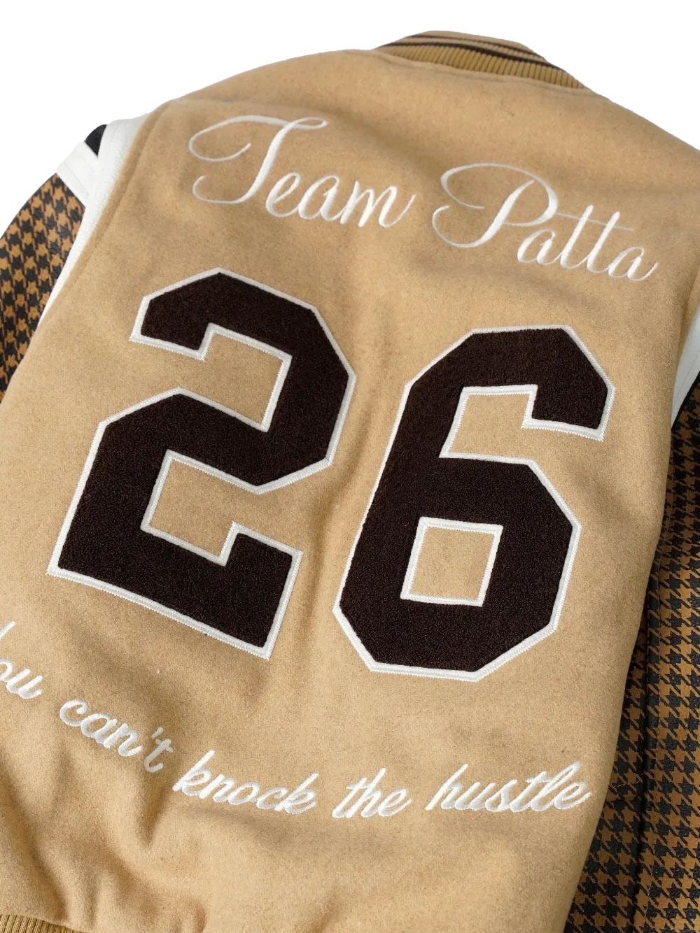 PATTA Athletic P jack met pied-de-poule print Beige