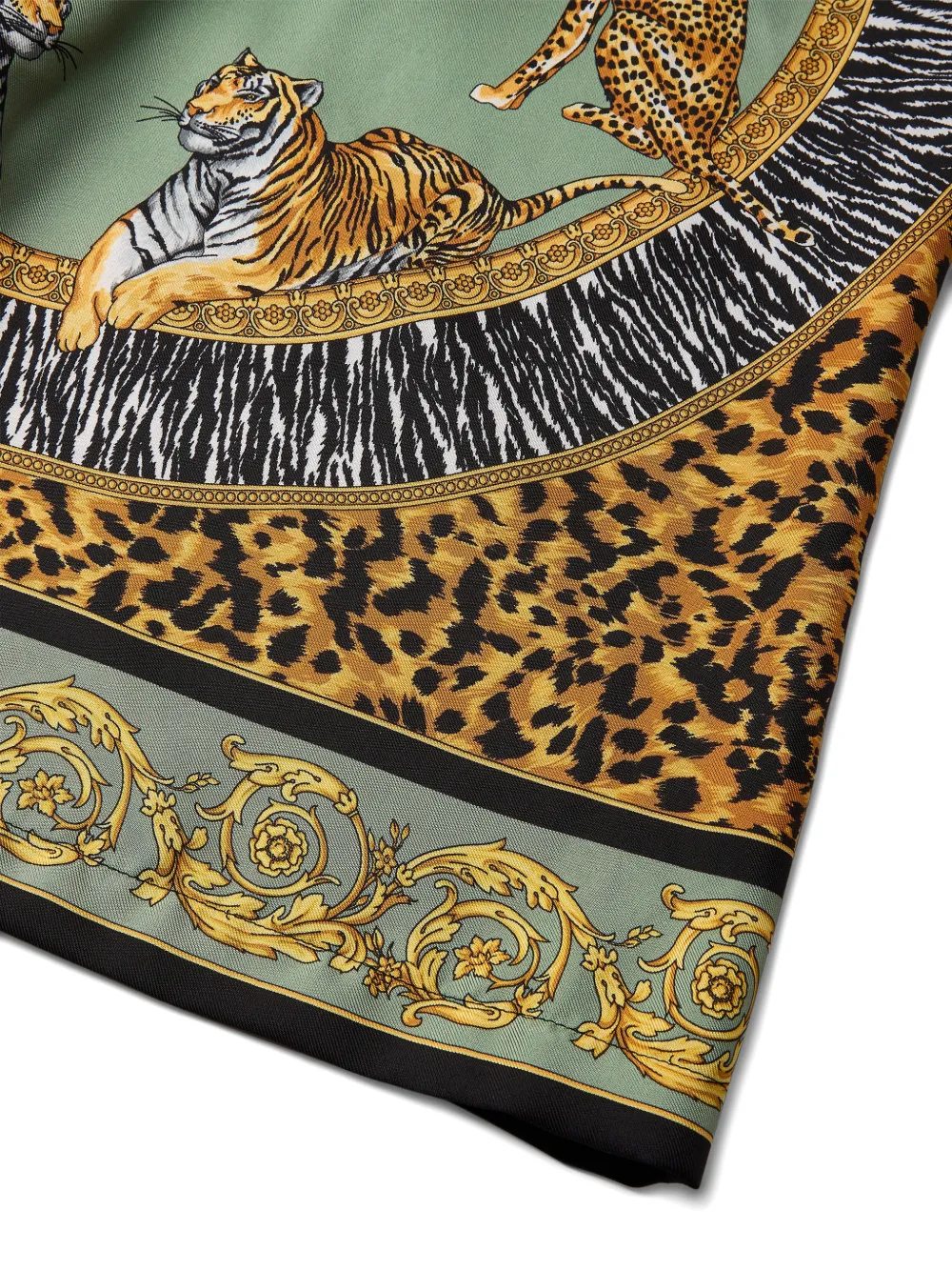 Versace Kids Zijden twill shorts met print Geel