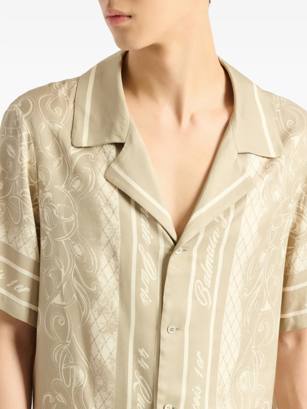 Balmain Foulard pyjamashirt met print Beige