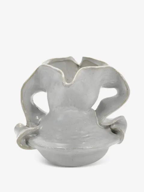 Serax 02 Rosie ruffled vase