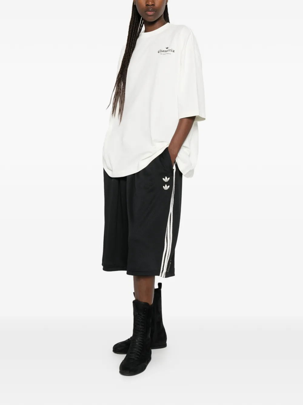 adidas T-shirt met logoprint Beige