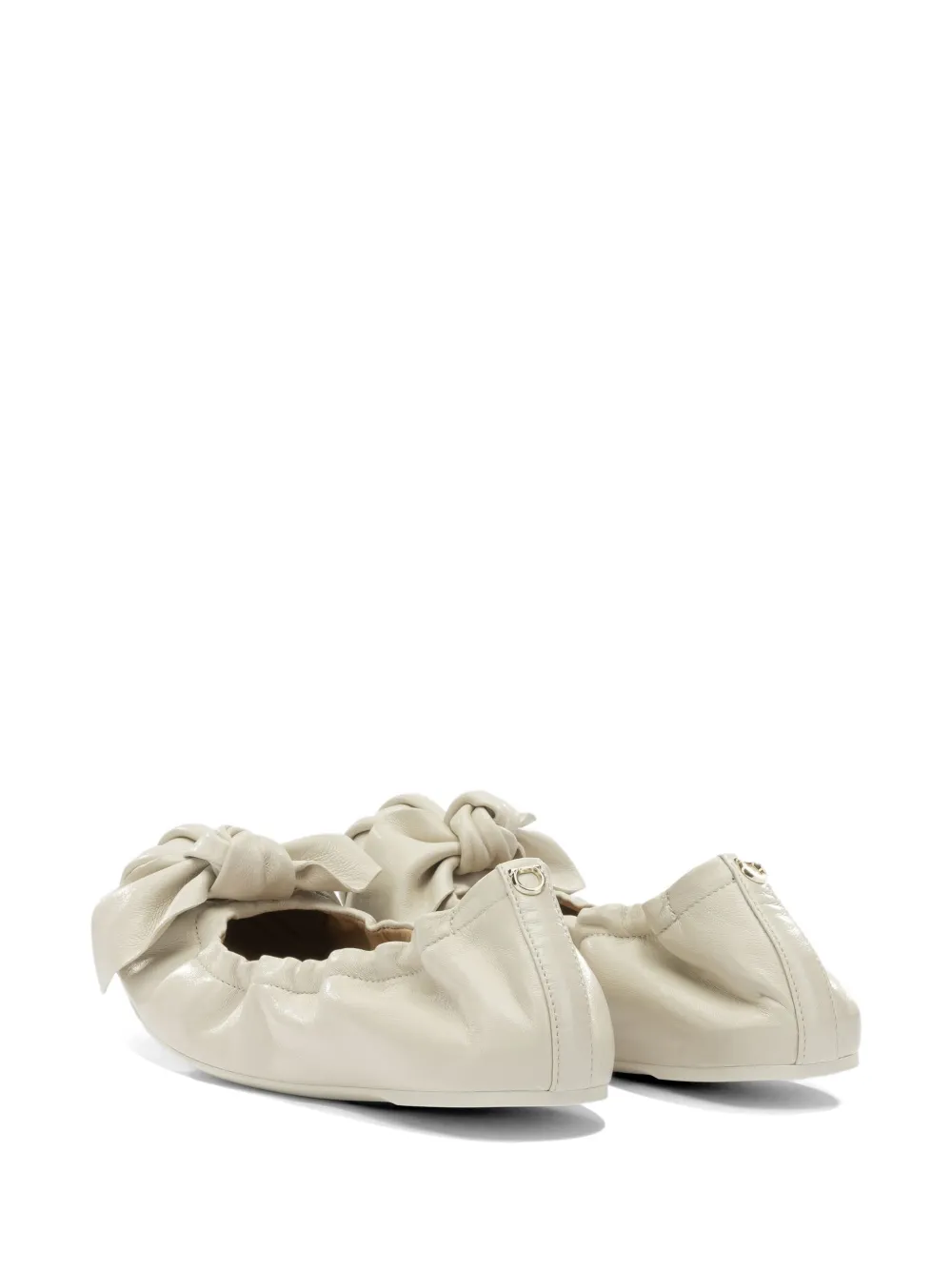 Ferragamo bow-detail ruched ballet flats Beige