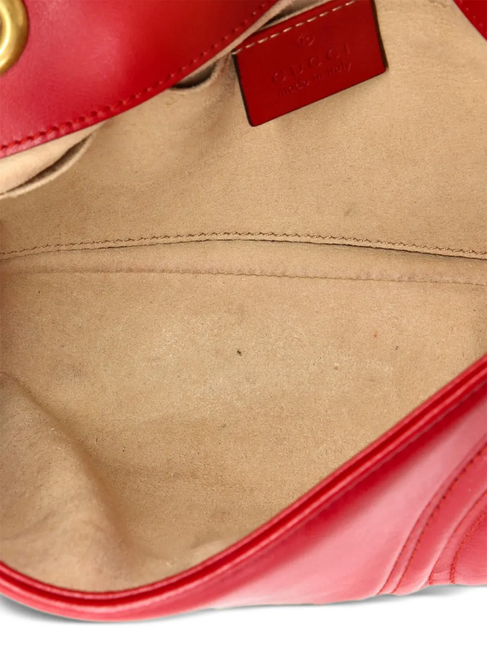 Gucci Pre-owned GG Marmont Flap Bag Matelasse Leather Mini Crossbody Bag in Red, view 5