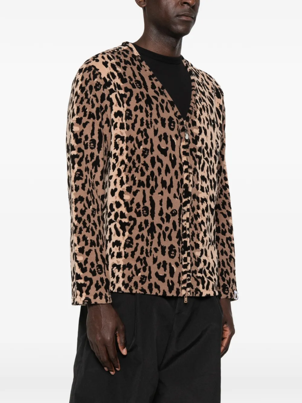 A BATHING APE x Kazuki Kuraish jack met luipaardprint en V-hals Bruin