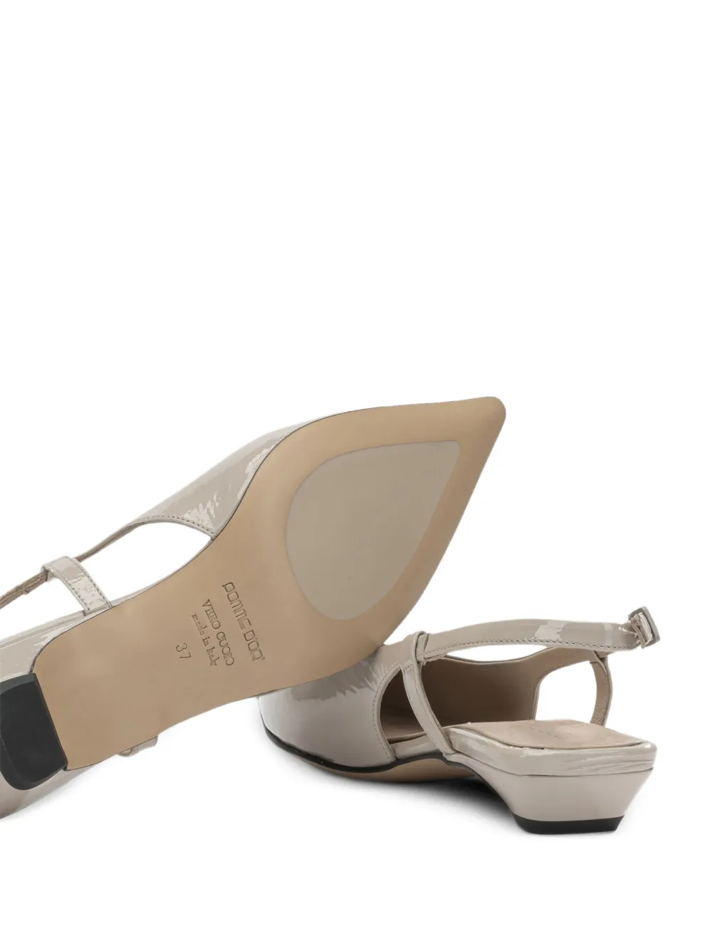 Pomme D´Or Greta patent leather slingback pumps Beige