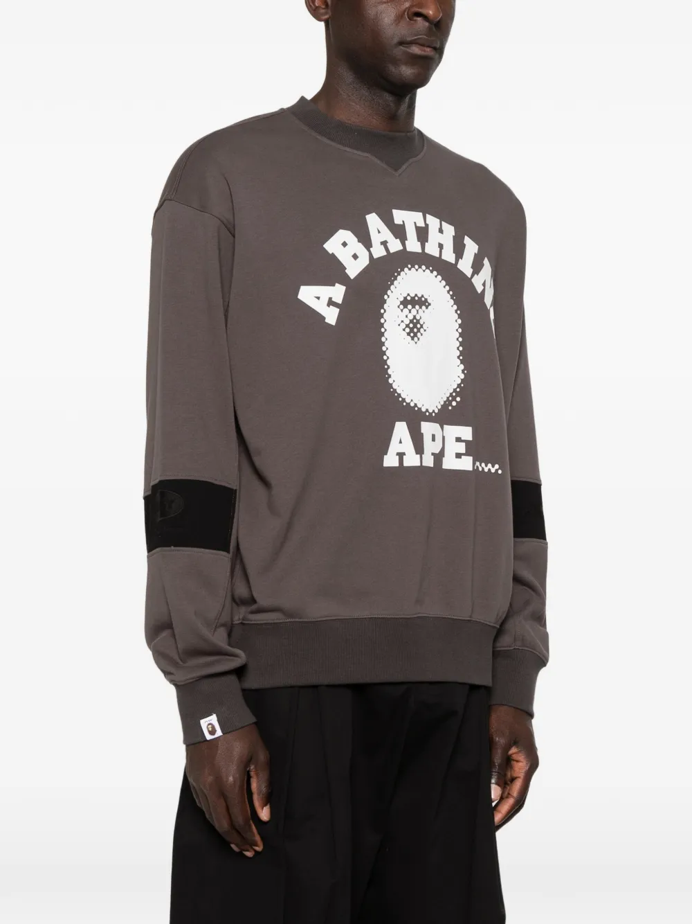 A BATHING APE x Kazuki Kuraish College sweater Grijs
