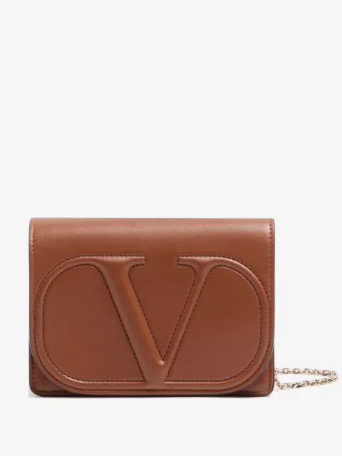 Valentino Garavani VLogo Walk pouch i kalvskinn med kedja