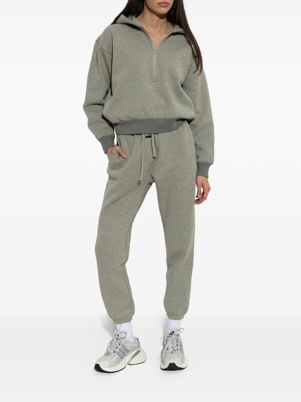 FEAR OF GOD ESSENTIALS Hoodie met logopatch Grijs