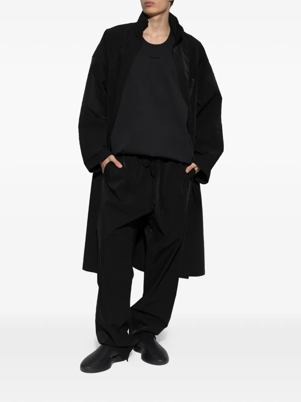 FEAR OF GOD ESSENTIALS Active Trace trenchcoat Zwart