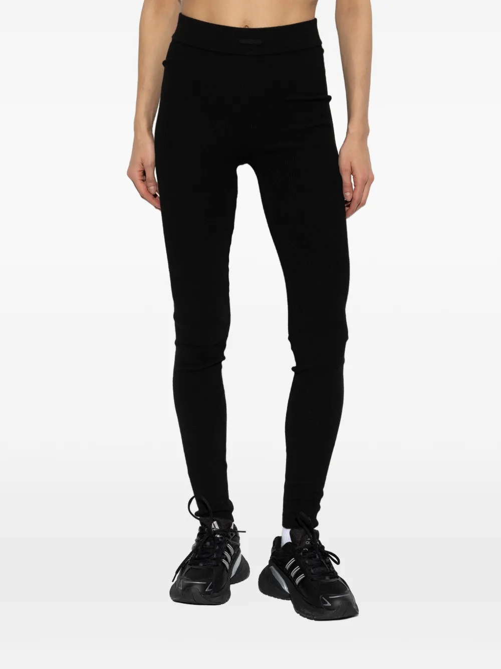 FEAR OF GOD ESSENTIALS ribgebreide broek Zwart