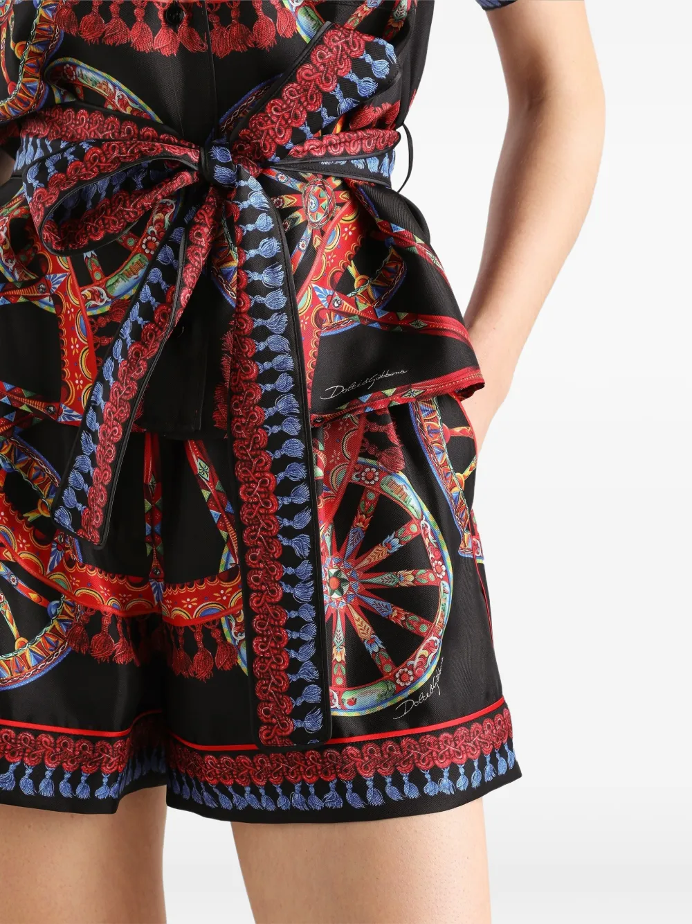 Dolce & Gabbana Zijden bermuda shorts met Carretto-print Zwart