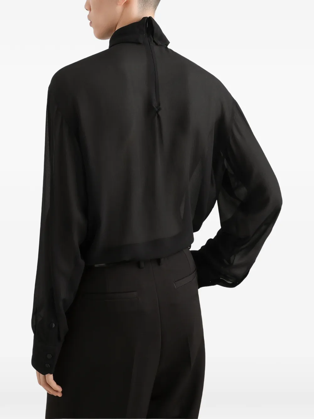 Dolce & Gabbana loose silk turtleneck with shirt cuffs Zwart