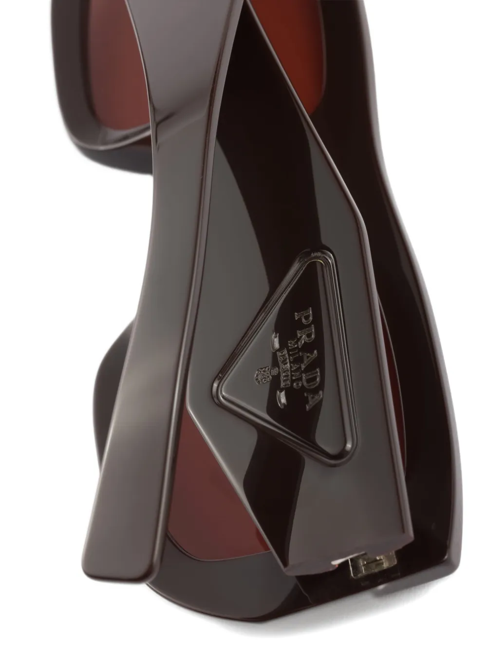 Prada Eyewear Zonnebril met driehoekig logo Bruin