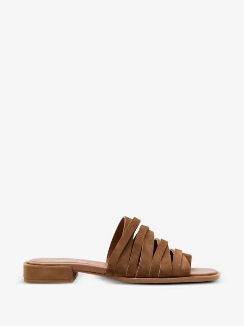 CHUCKIES Sandalen mit mehreren Riemen