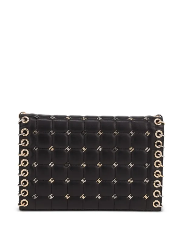 Chanel Pre-owned 2016 Wallet on Chain Leather Shoulder Bag in Black