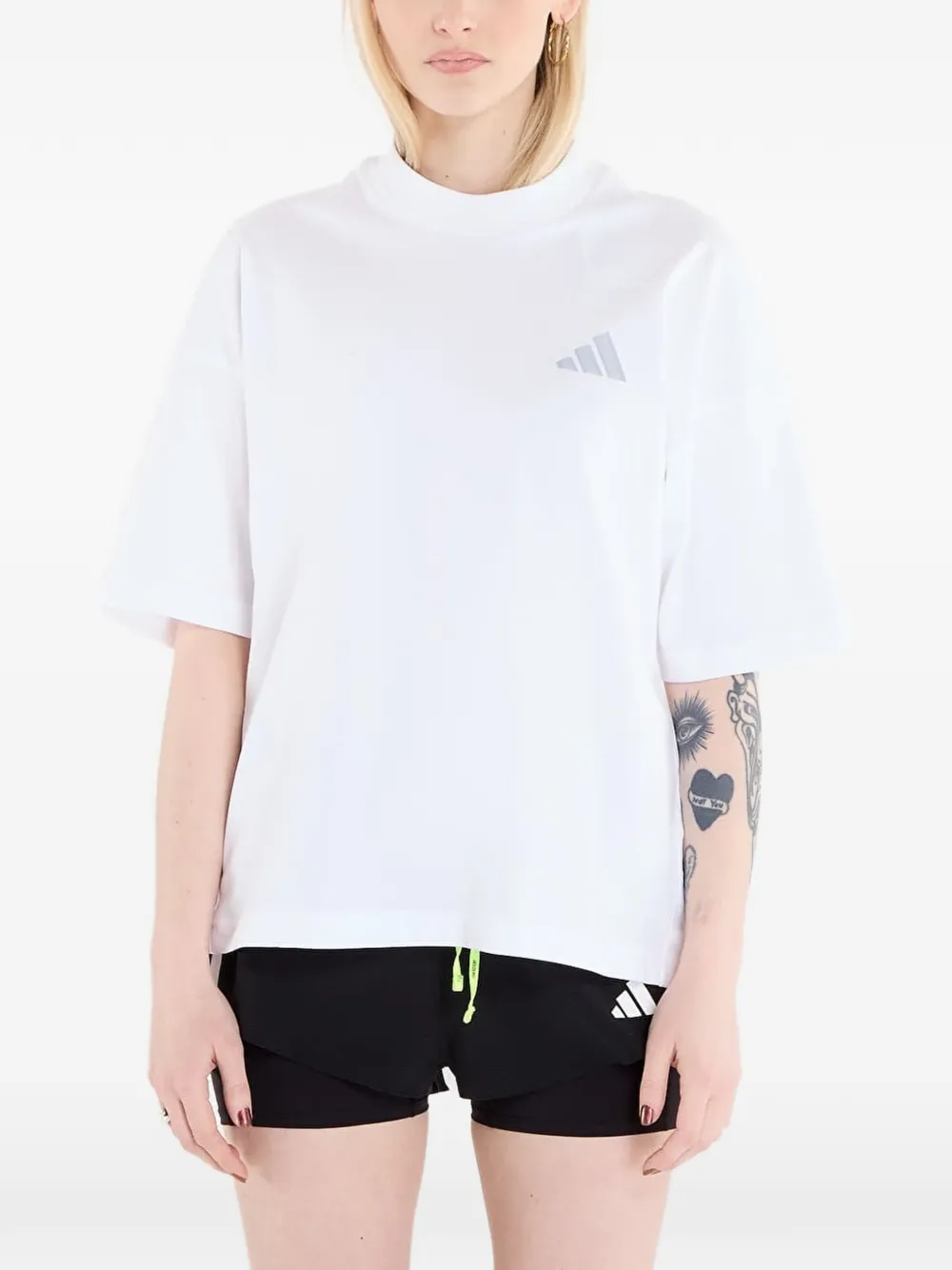 adidas T-shirt met logoprint Wit