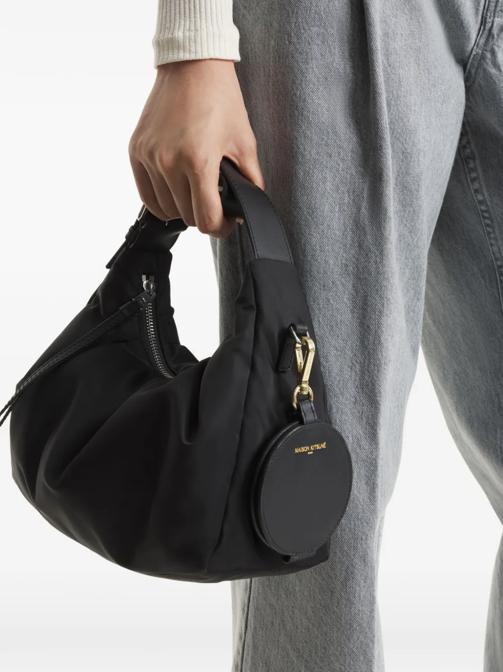 Maison Kitsuné Ronde leren sleutelhanger Zwart