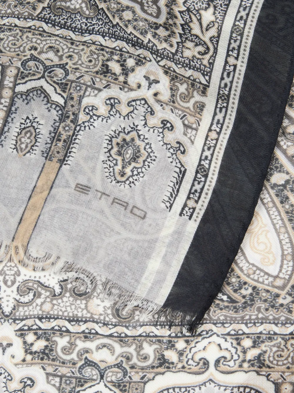 ETRO Sjaal met paisley-print en chevron-streep Grijs
