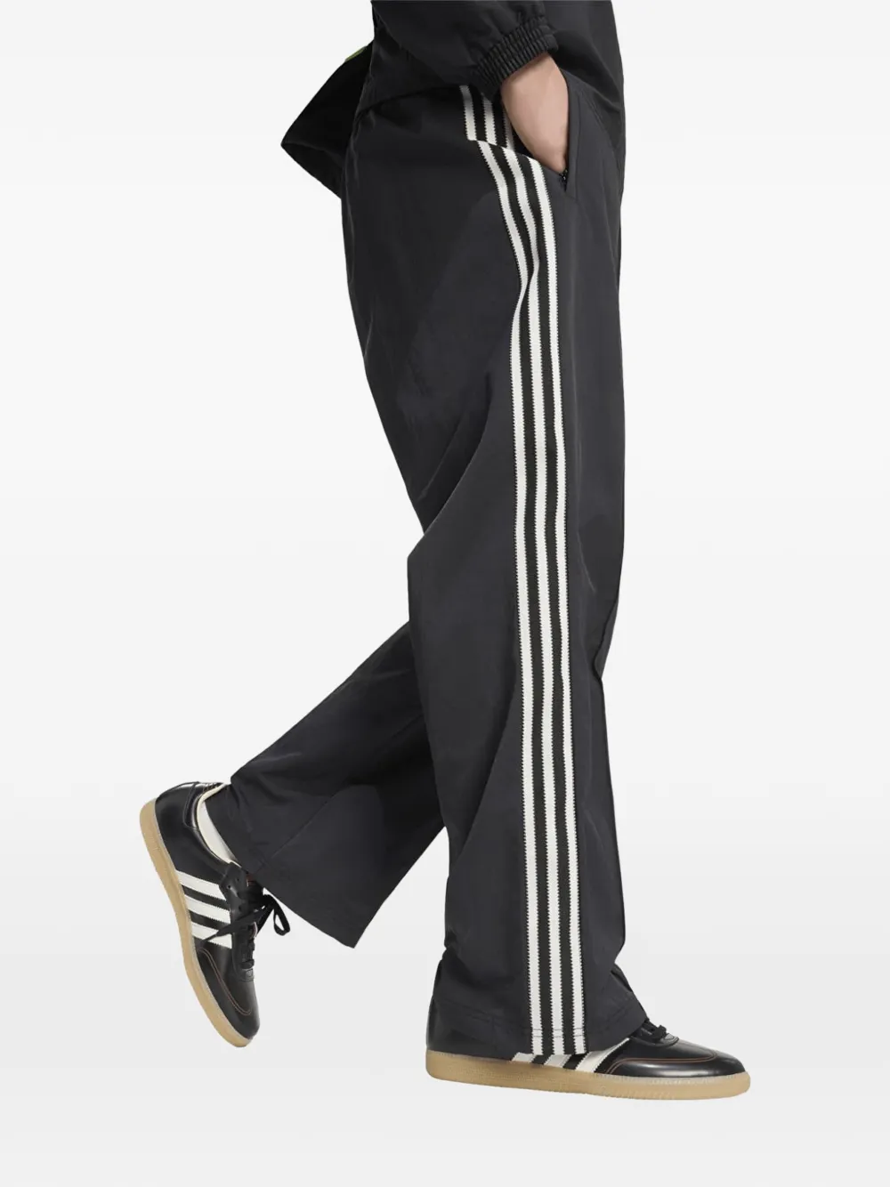adidas Britcore trainingsbroek met zijstreep Zwart