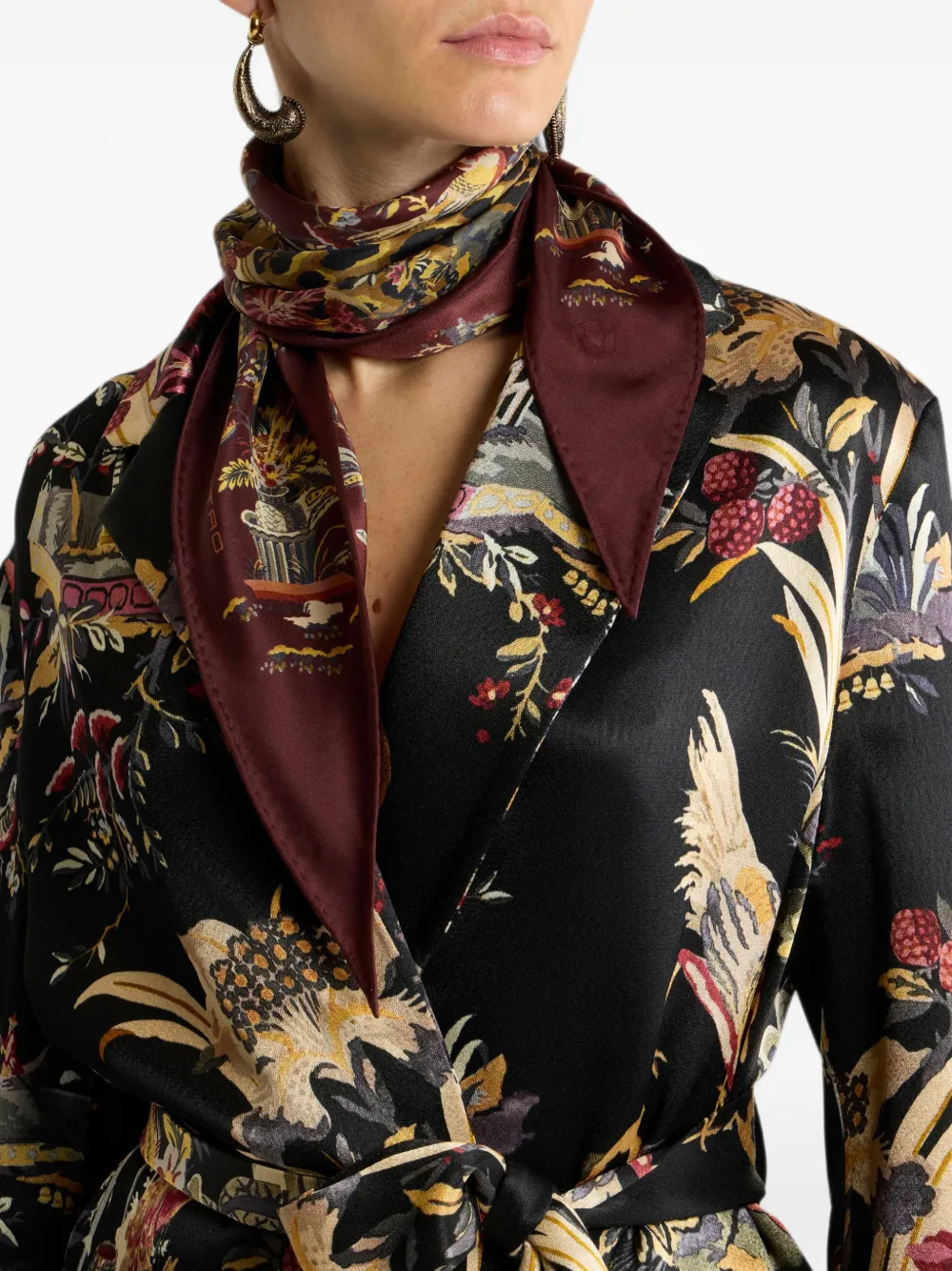 ETRO leopard-motif diamond-shaped scarf Rood
