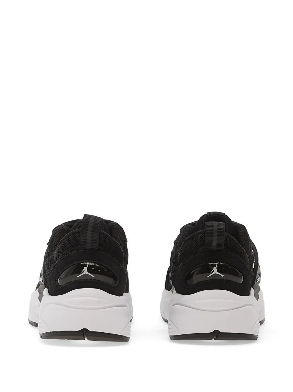 Jordan Trunner panelled sneakers Zwart