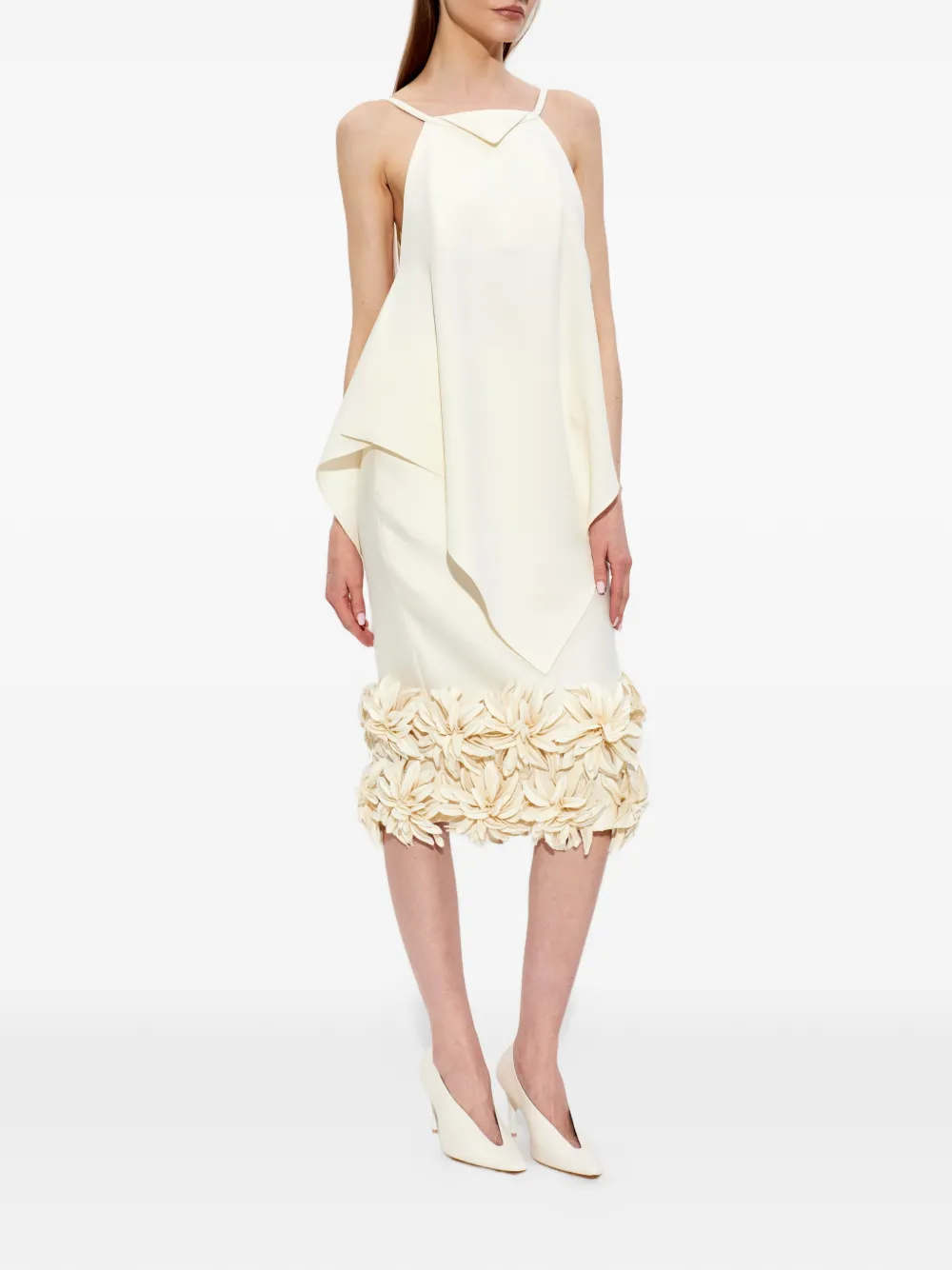 Balenciaga Duchesse pumps met puntige neus en V-vorm Beige