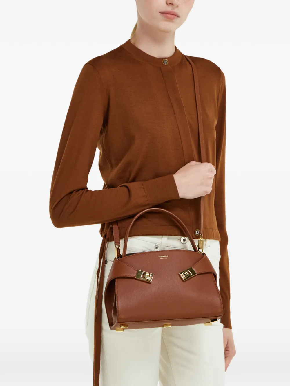Ferragamo Hug Soft tweekleurige handtas (XS) Bruin