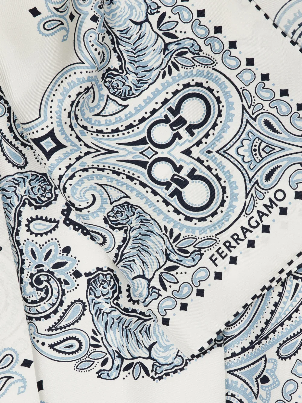  Ferragamo Fular Con Estampado Arabesque - Blanco 
