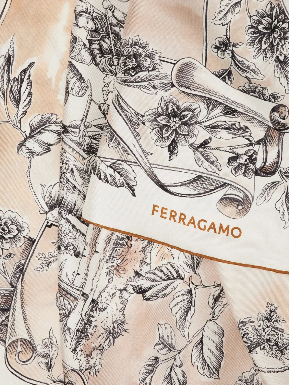 Ferragamo Zijden sjaal met Voyage-print Beige