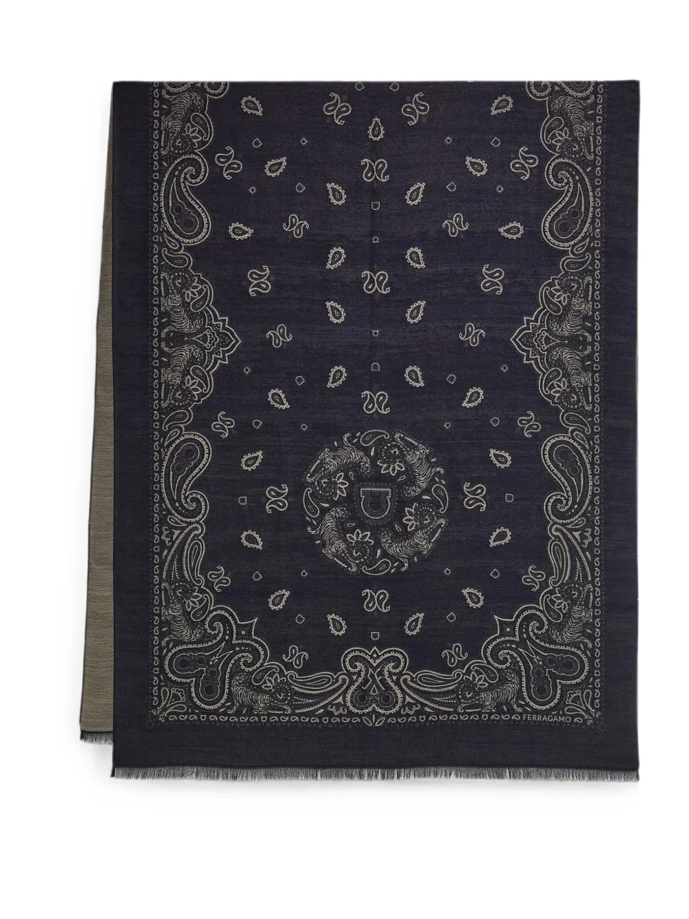 Ferragamo Arabesque print stole - Blu