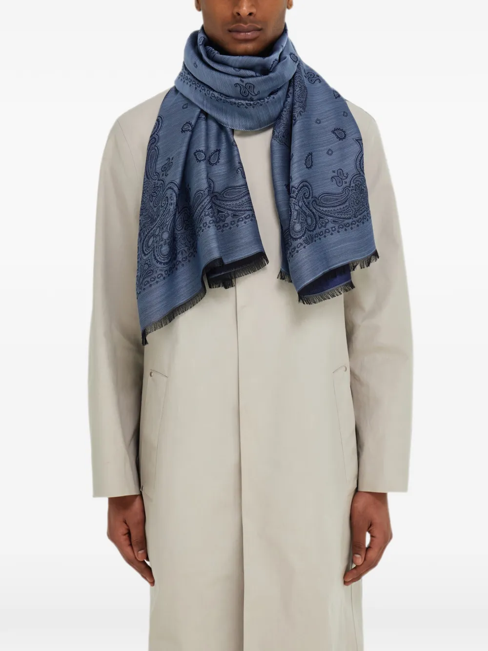 Ferragamo Arabesque print stole - Blu