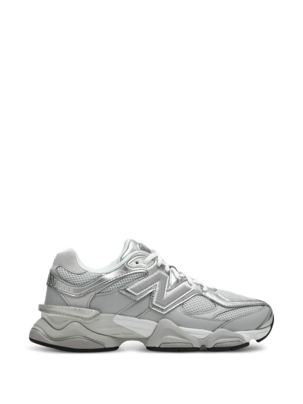 New Balance 9060 パネル スニーカー | シルバートーン | FARFETCH JP