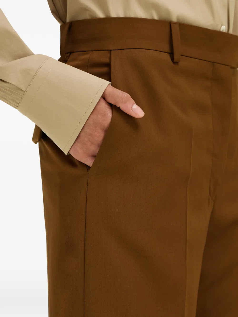 Ferragamo Pantalon met chevron-streep Bruin