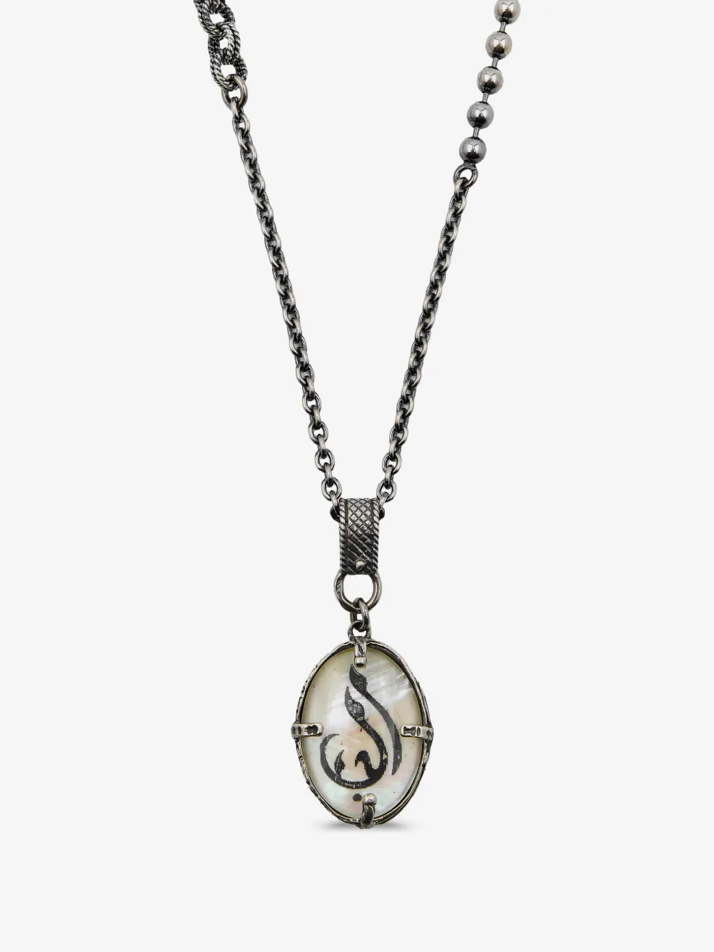 Gem Kingdom love-carved mother-of-pearl necklace | Silver | Image 1