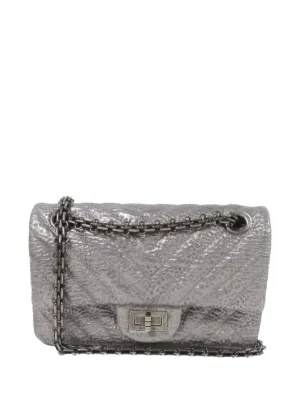 CHANEL Pre-Owned Classic 25 Quilted Shoulder Bag | Pink | FARFETCH