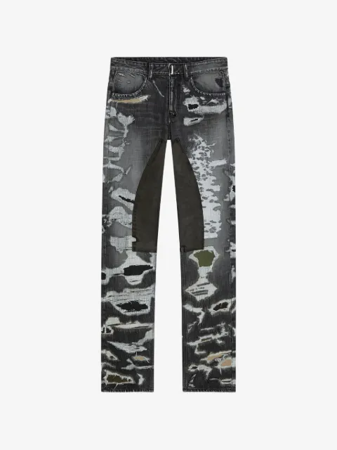 Givenchy jeans con parche envejecido