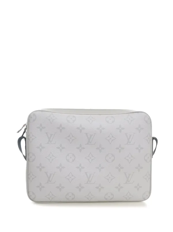 Louis Vuitton Pre-Owned 2021-2026 Monogram Taigarama Outdoor