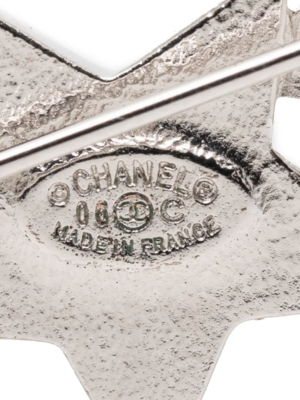  Chanel Pre-owned Broche De Estrella Y Luna Con Logo Cc De Latón Con Apliques De Strass 2006 - Plateado 