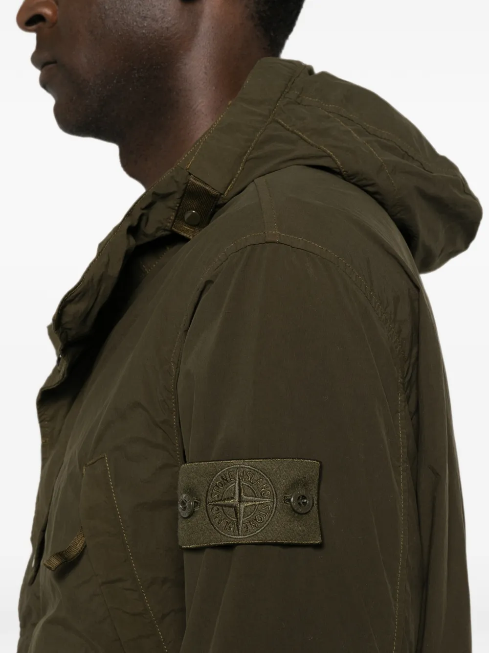 Stone Island hooded logo-patch jacket Groen