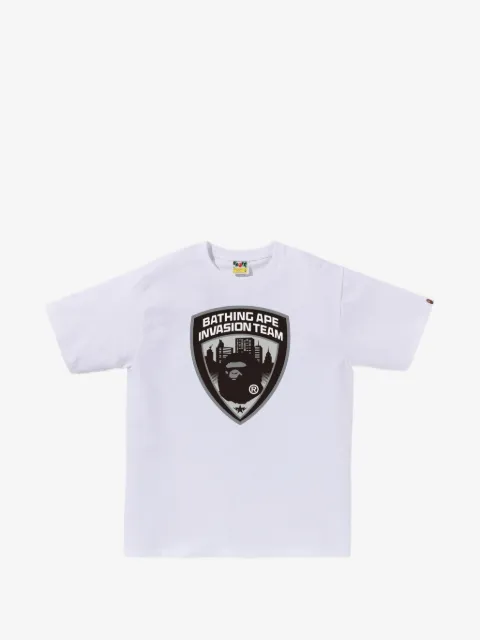 A BATHING APE® graphic-print T-shirt
