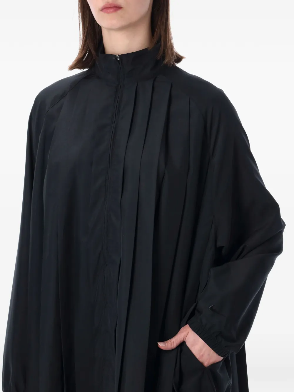 Nike Geplooide jurk met hoge hals Zwart