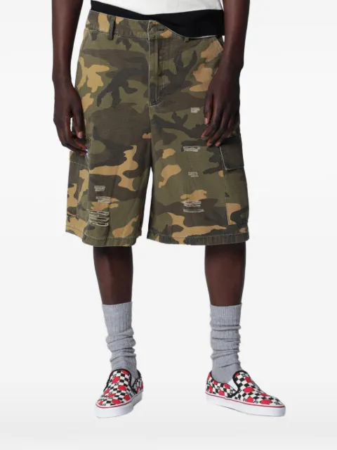 DAGGER camouflage-print distressed shorts