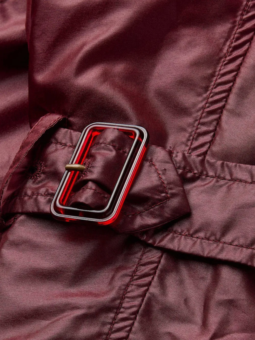 Saint Laurent Trenchcoat met dubbele rij knopen Rood