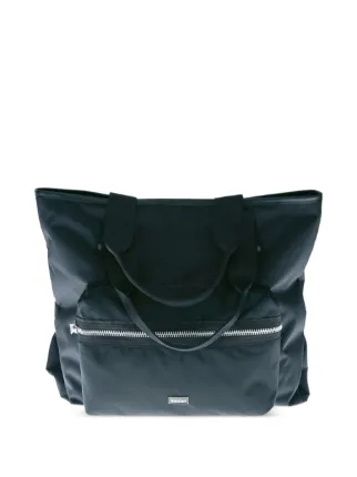 sacai
