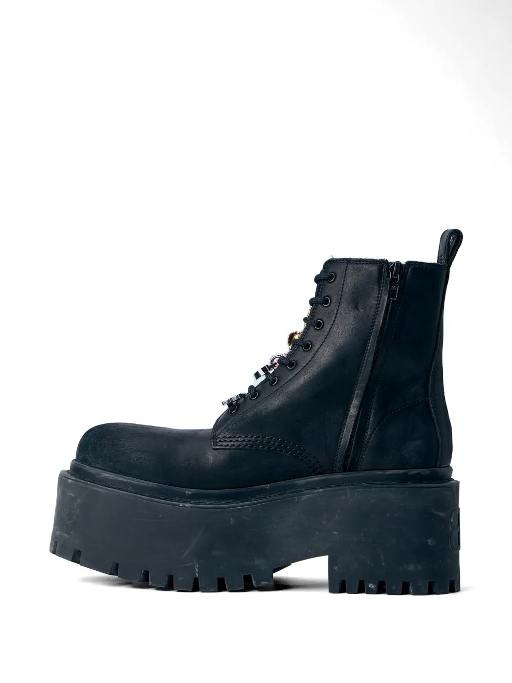 Balenciaga charm-embellished platform ankle boots Zwart