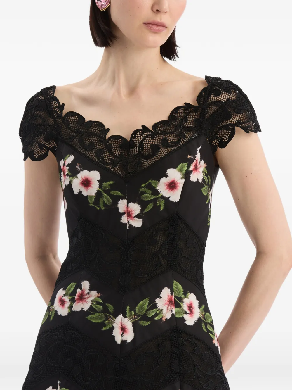 Oscar de la Renta Chiné gestreepte faille midi-jurk met hibiscus-detail Zwart