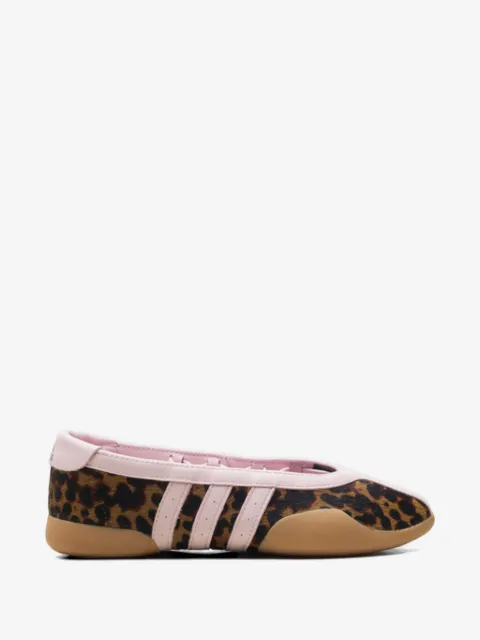 adidas Taekwondo Mei sneakers